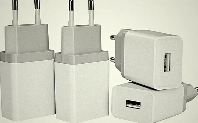 12W USB Ladegerät 4er-Pack 2,4A 5V Netzteil mit Kurzschlussschutz kompatibel