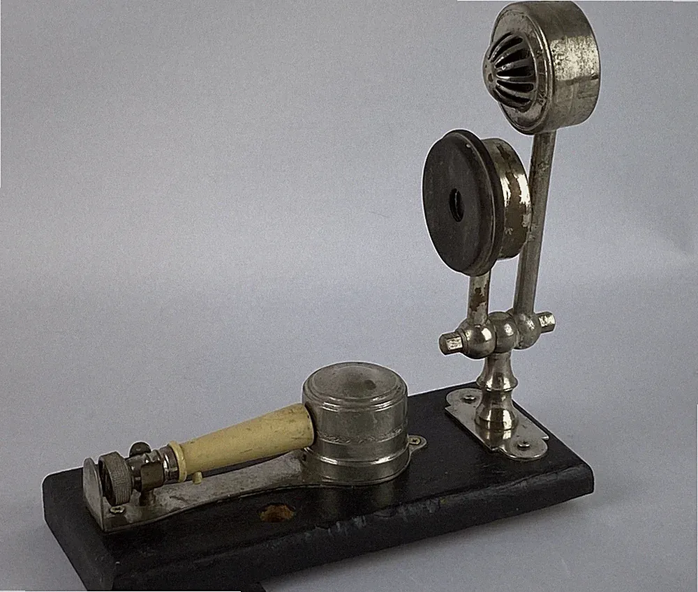 1910 antikes Autotelefon Oldtimer Chauffeur-Telefon Limofon Limousinen Kopfhörer