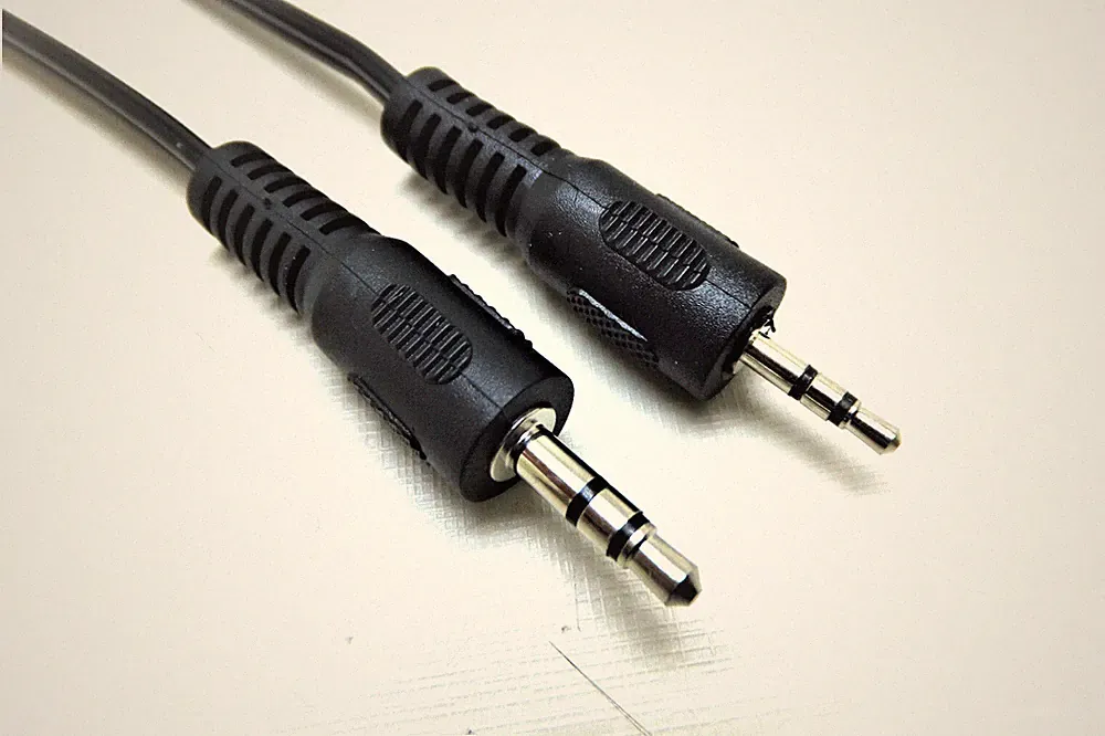 2 m stereo 2,5 mm auf 3,5 mm stereo Kopfhörerkabel, 2,5 mm klinken - 3,5 mm klin