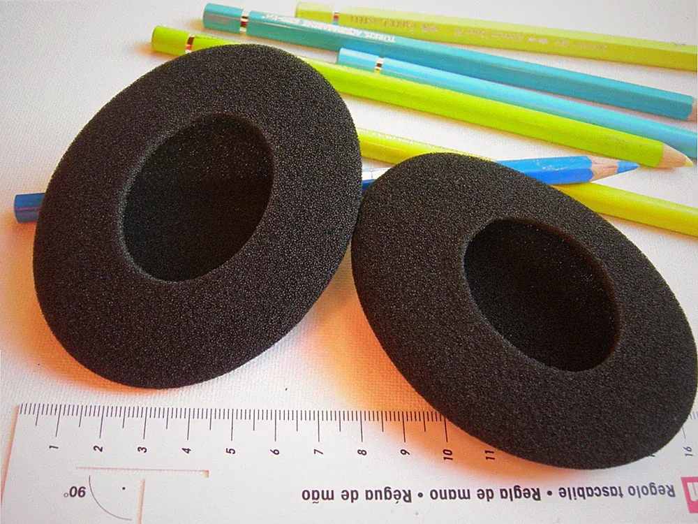 2 Ohrpolster aus Schaumstoff 97 x 75 mm oval Ersatzteil für Kopfhörer Polster