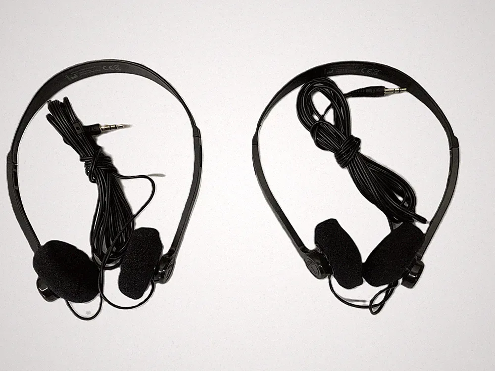 2 Stück Stereo Leichtkopfhörer Kopfhörer Klinik 2 Meter Kabel 3,5mm Klinke