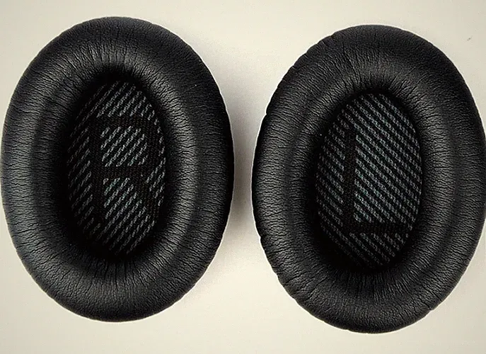 2x Kunstleder Ohrpolster für Bose Quietcomfort 35 QC35 II QC 45 Kopfhörer