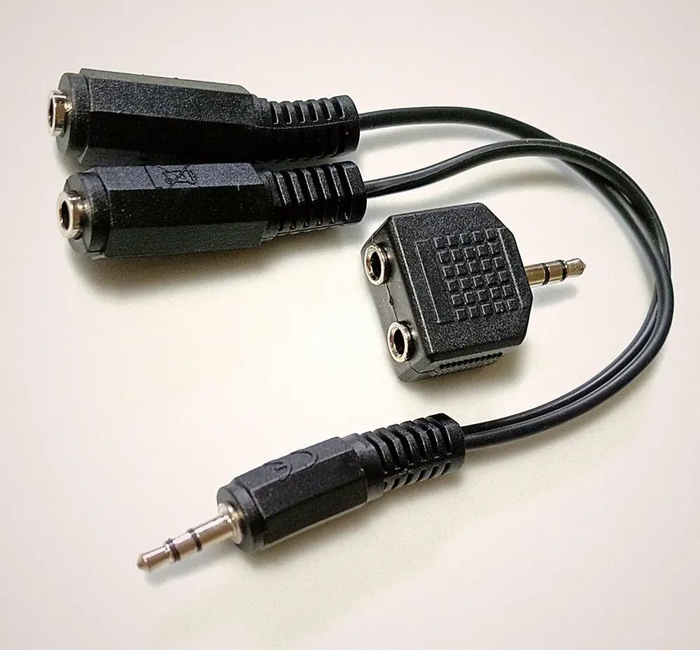 3,5 mm Klinke Y-KABEL + Splitter Adapter 3,5mm Y Kopfhörer SET AUX Verteiler NEU