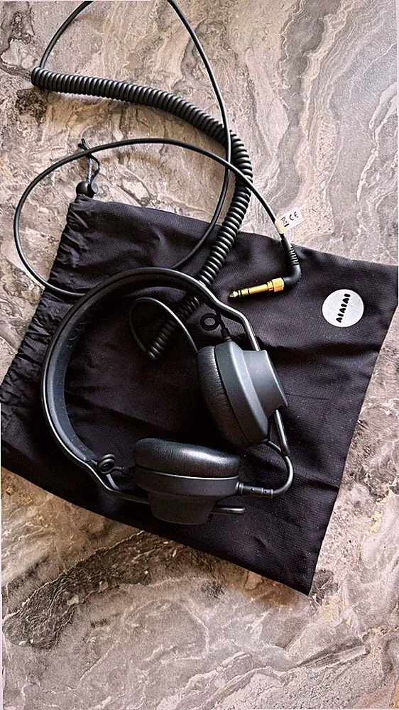 AIAIAI TMA-2 On-Ear Kopfhörer Schwarz/Grau 3,5 mm Spiralkabel abnehmbar