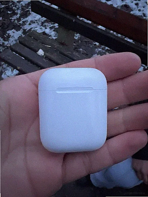Airpods 1 te Alles Funktioniert Einwandfrei Kann Man Gerne Testen Vor Ort Lg
