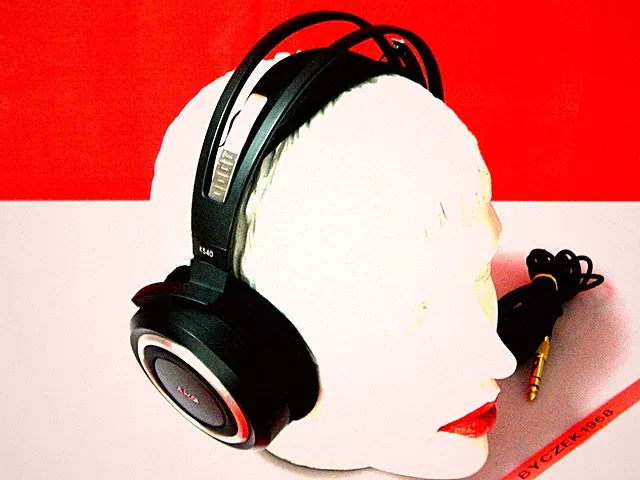 AKG K - 540 Stereo Bügelkopfhörer für DJ und Studio - TOP Zustand