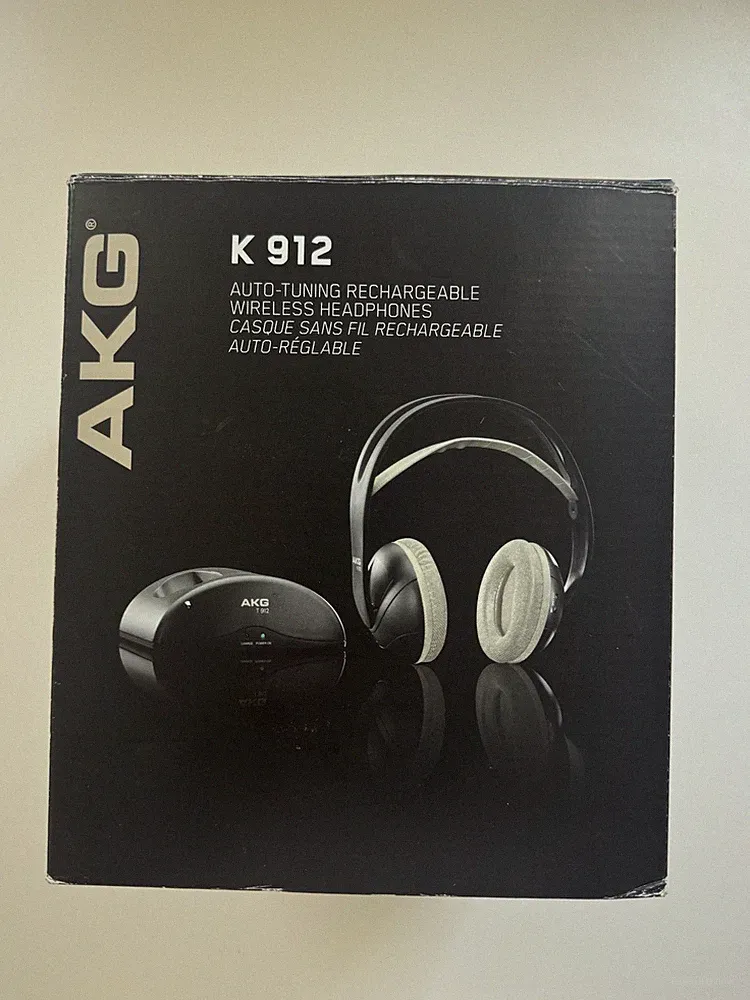 AKG K 912 E Over-Ear Kopfbügelhörer - Schwarz/Weiß