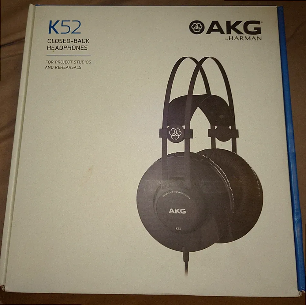 AKG K52 Ohrumschließende Kopfhörer - Metallisch Schwarz, Originalkarton