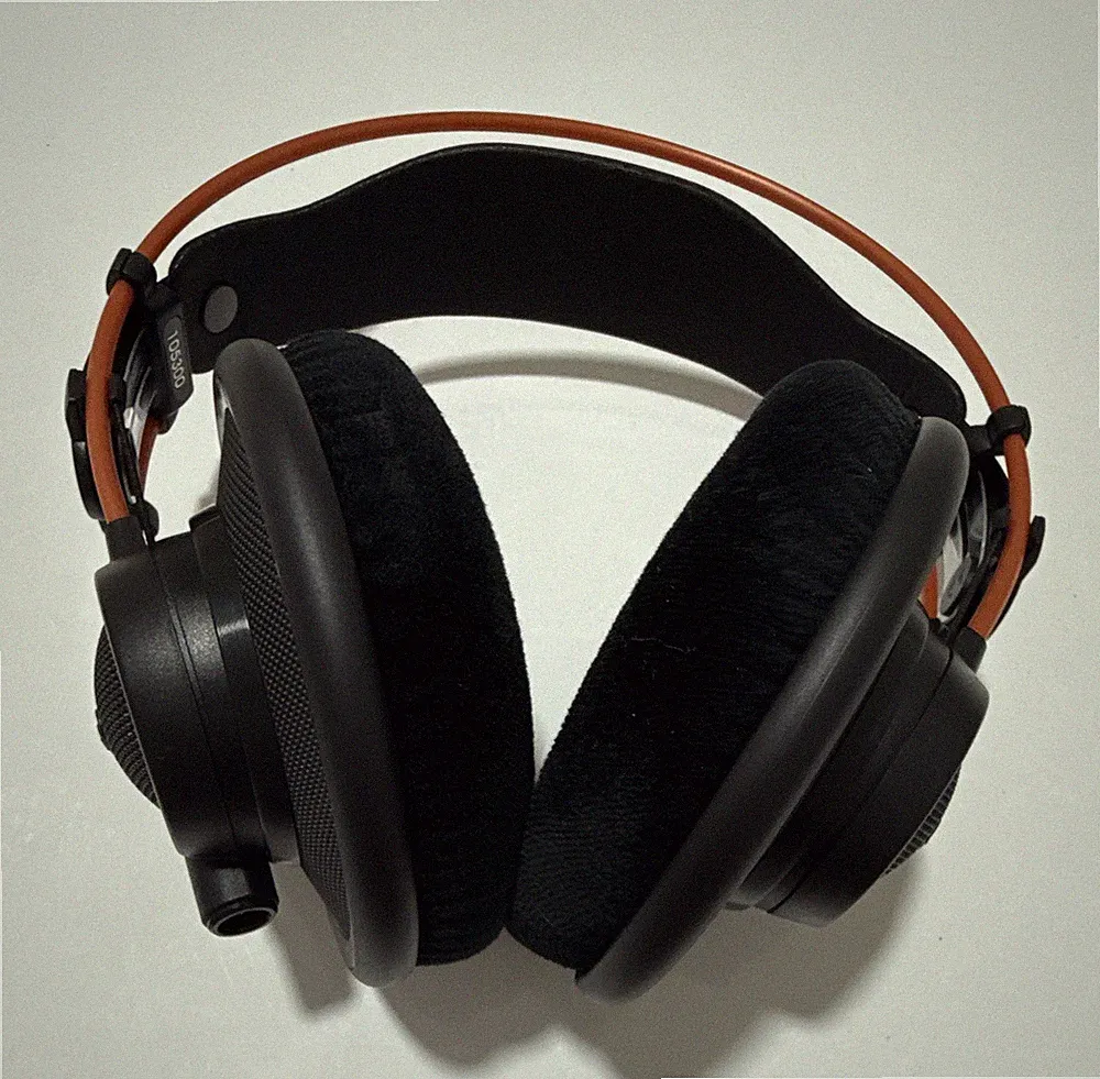 AKG K712 ohrumschließende Kopfhörer Kopfbügel 3,5 mm Schwarz/Orange Kabel