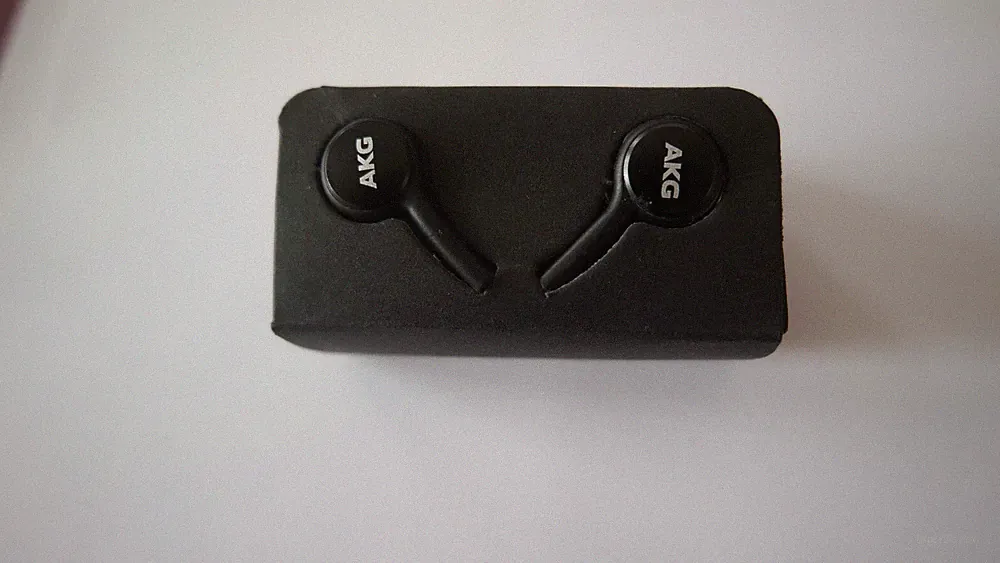 AKG Kopfhörer In-Ear Headset EO-IG955 für Original Samsung Huawei Apple Notebook
