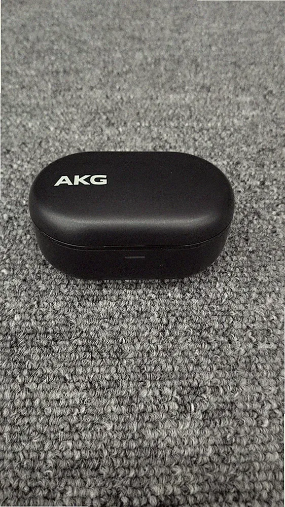 AKG N5 Hybrid True Wireless Noise Cancelling Earbuds Schwarz Gebraucht Top