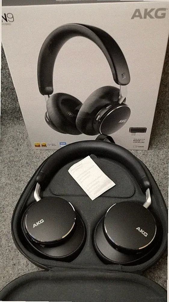 AKG N9 Wireless Over-Ear Kopfhörer Hybrid Noise Cancelling Schwarz