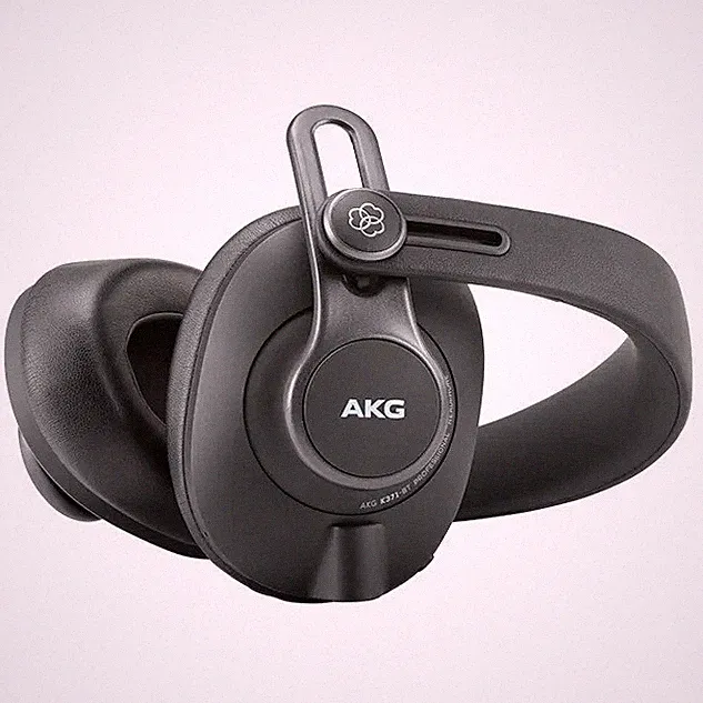 AKGPRO K371BTY3 Bluetooth Over Ear geschlossener Kopfhörer mit Kabelmikrofon