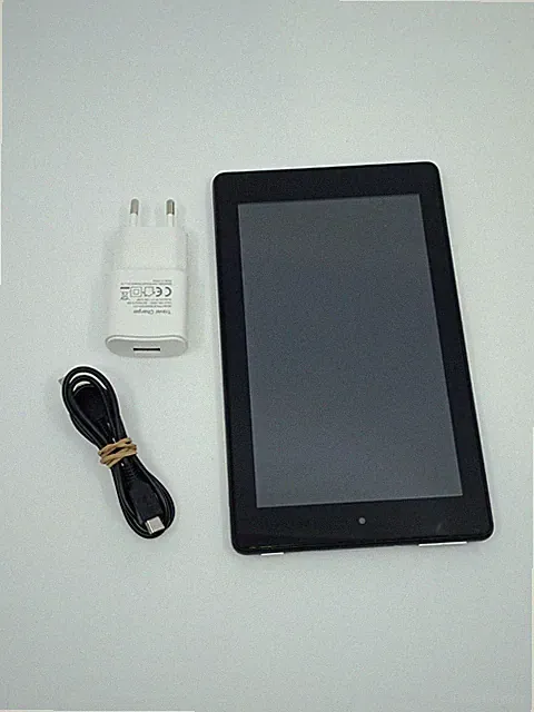 Amazon Fire 7" 8GB Black Tablet Model SR043KL_0,4_2