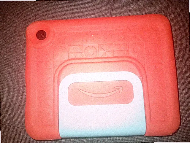 Amazon Fire HD 8 Kids Edition Kinder Tablet 2022 Rot Blau Violett 32 GB B-Ware