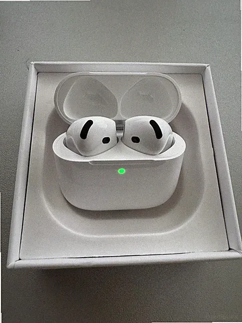 APPLE AirPods 4 ANC Bluetooth Ohrhörer mit Mikrofon MagSafe MXP93ZM/A B-Ware