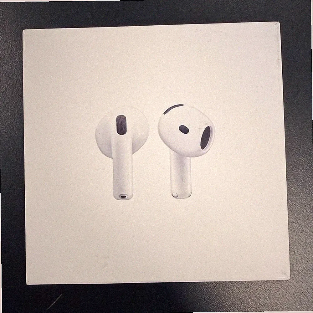 Apple AirPods 4 In-Ear Kopfhörer kabellos mit Ladecase USB-C Weiß