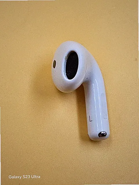 APPLE AirPods 4 (ohne ANC) linker AirPod einzeln Ersatz links A3053 / Kopfhörer