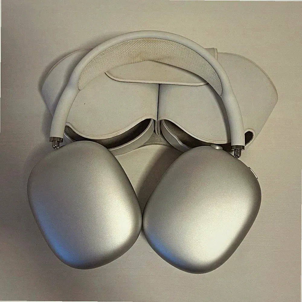 Apple AirPods Max Over-Ear Bluetooth Kopfhörer Silber/Weiß