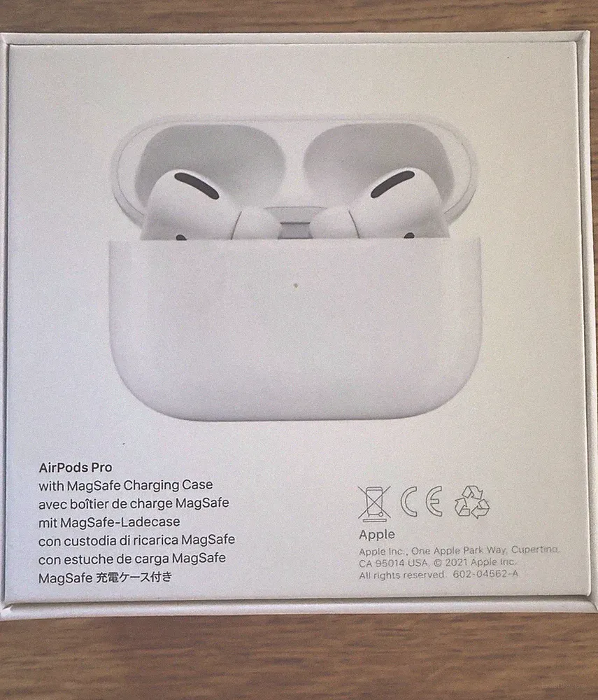 Apple AirPods Pro Kopfhörer, MagSafe kompatibel, Stöpsel ultraschallgereinigt