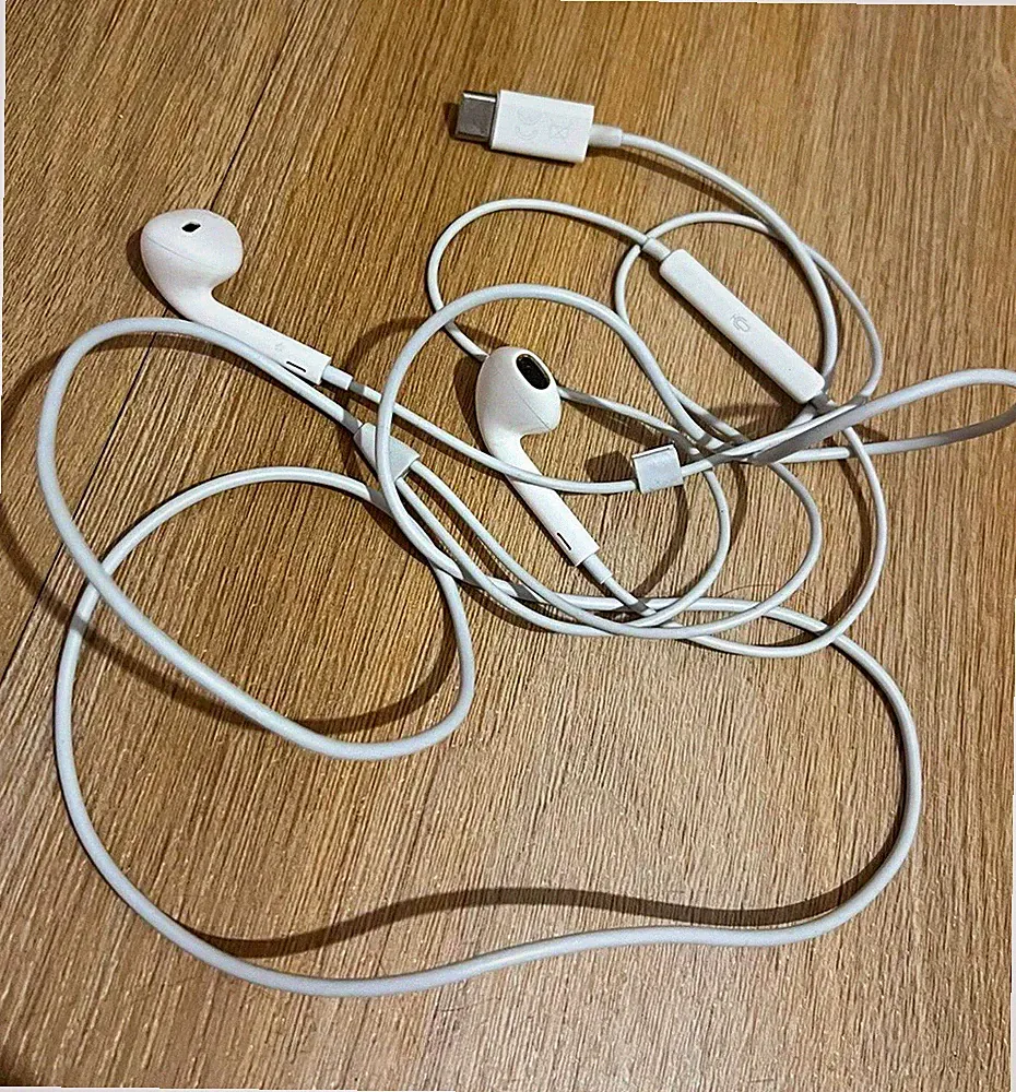 Apple EarPods In-Ear-Kopfhörer USB-C Weiß mit eingebautem Mikrofon
