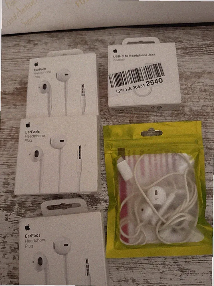 Apple EarPods Kopfhörer mit Usb C Und Klinke weiß Gebraucht