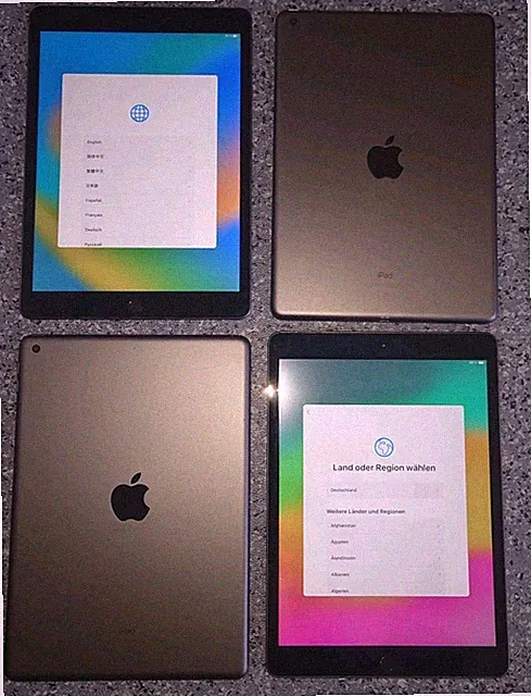Apple iPad 7th Gen Wi-Fi (A2197) - Space Gray Tablet 128GB + Case