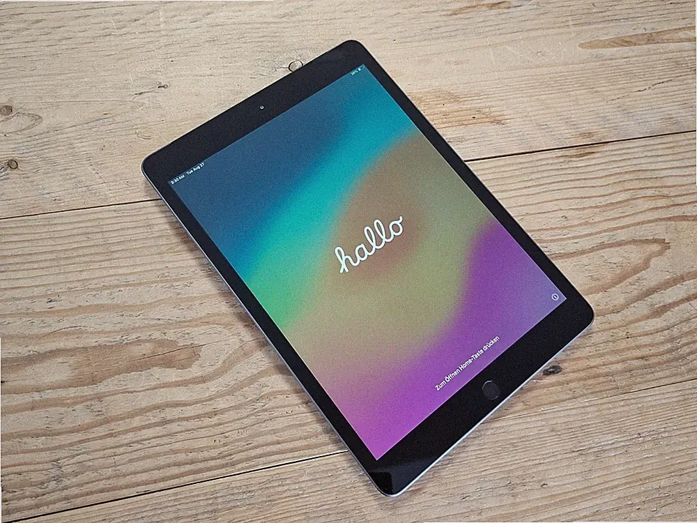 Apple iPad 8 Gen A2270 Wi-Fi 10,2" Retina 32GB Space Grau iOS Tablet