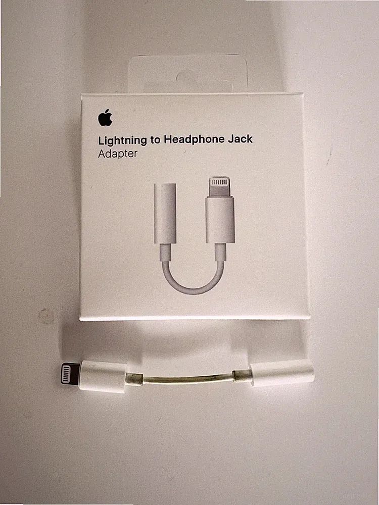 Apple Lightning auf 3,5 mm Kopfhörer-Klinke Adapter, Weiß