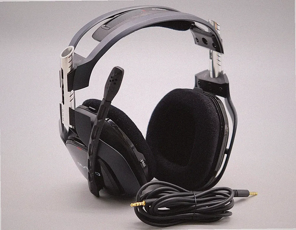 ASTRO A40 TR (Tournament Ready) Gaming Headset Kopfhörer Schwarz für XBOX & PC