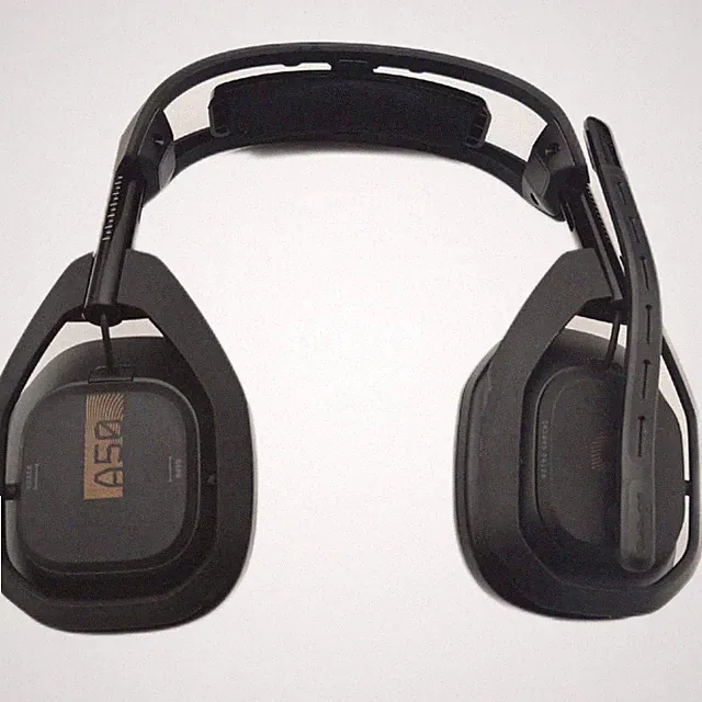 Astro Gaming A50 Wireless Gaming Headset Ladestation 4. Generati - Unvollständig