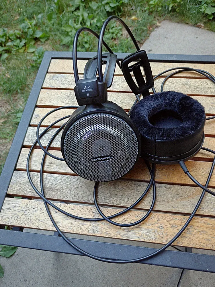 Audio Technica ATH AD700X offener High-Fidelity-Kopfhörer (UVP: 200,- €)