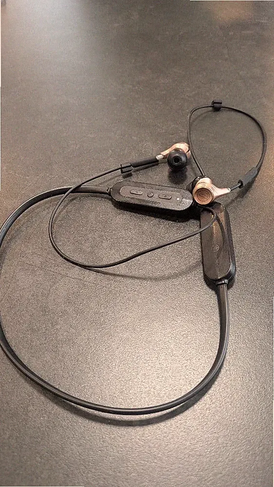 audio-technica ATH-CKS660XBT Wireless Kopfhörer Mikrofon Bluetooth Gold DC3,7V