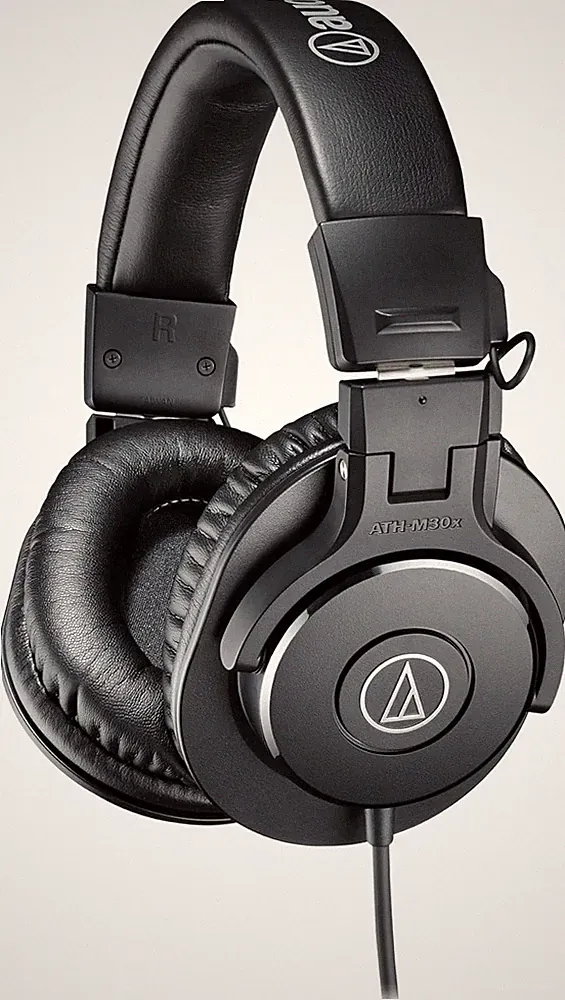 Audio-Technica ATH-M30x Over-Ear Studiomonitor Kopfhörer Schwarz 40 mm 47 Ohm
