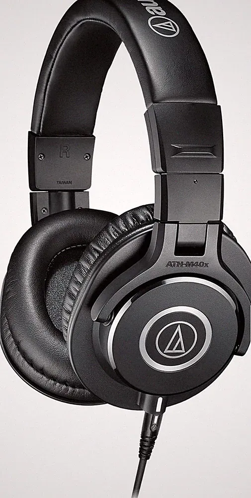 Audio-Technica ATH-M40x Over-Ear Studio-Monitor Kopfhörer Schwarz