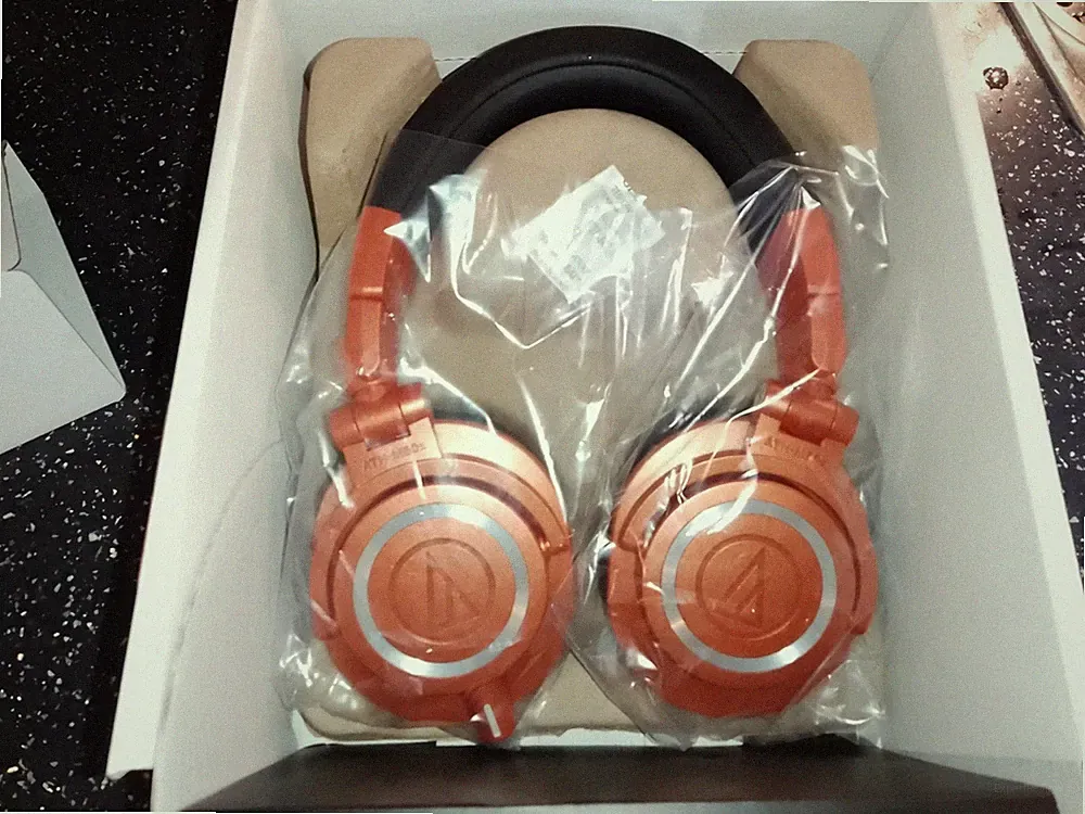 AUDIO TECHNICA ATH-M50x STUDIO MONITOR KOPFHÖRER (NIE BENUTZT)