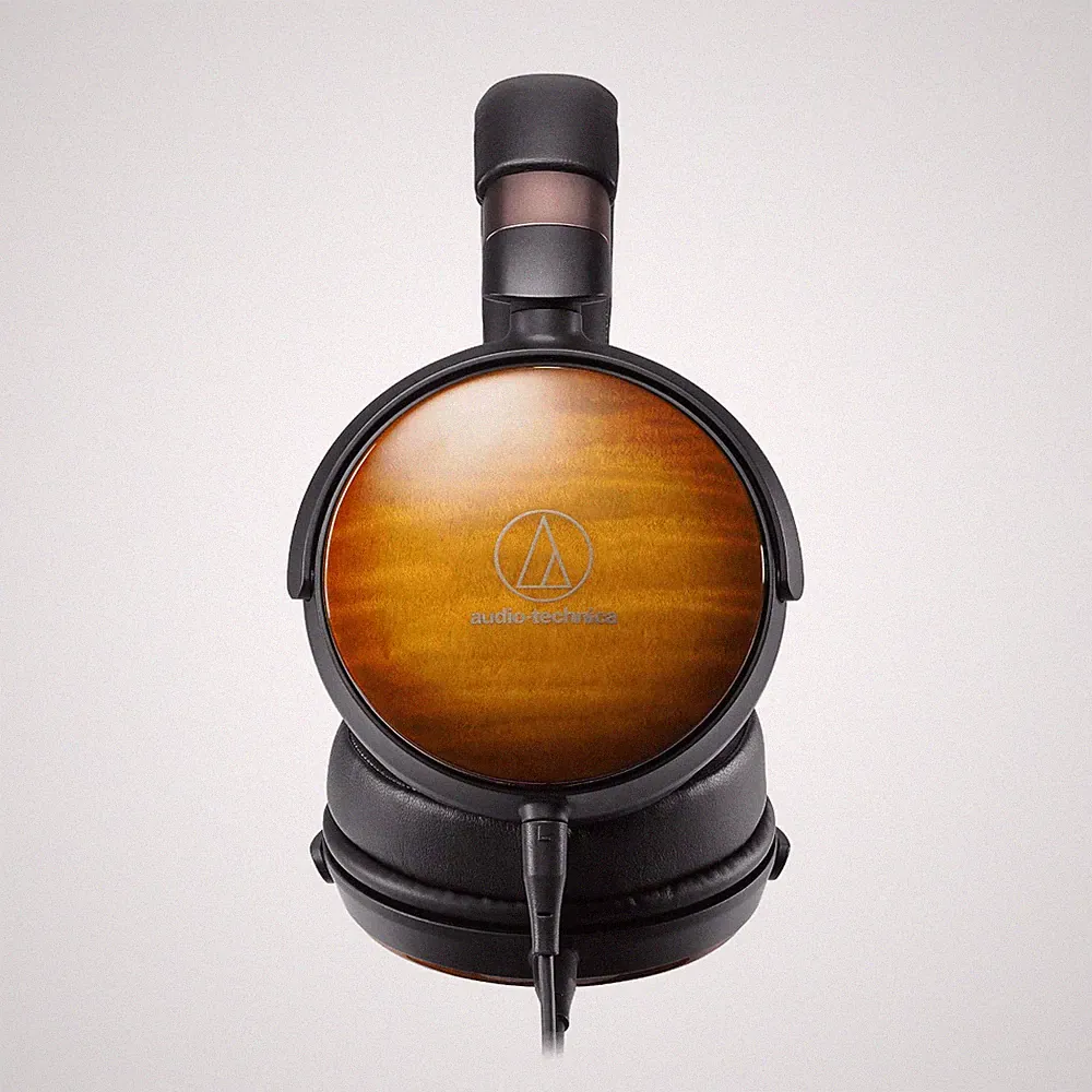 Audio Technica ATH WP900 High-Fidelity Over-Ear Kopfhörer (UVP: 699,-€)