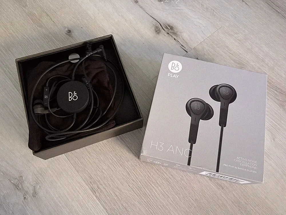 Bang & Olufsen B&O BeoPlay H3 ANC In-Ear Active Noise Cancel Ohrhörer Schwarz