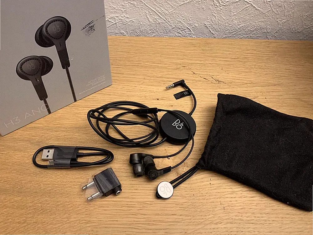 Bang & Olufsen B&O BeoPlay H3 ANC In-Ear Ohrhörer Schwarz