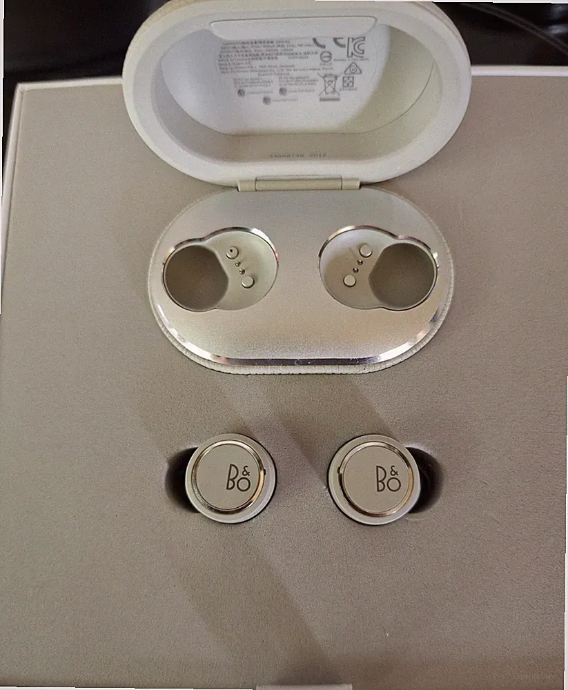 Bang & Olufsen Beoplay E8 (3. Gen) Kabellosse In-Ear-Kopfhörer - Grey Mist NEU