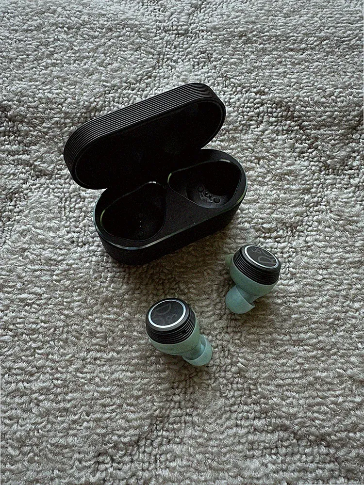 Bang & Olufsen Beoplay E8 Sport True Wireless Noise Cancelling Bluetooth Earbuds