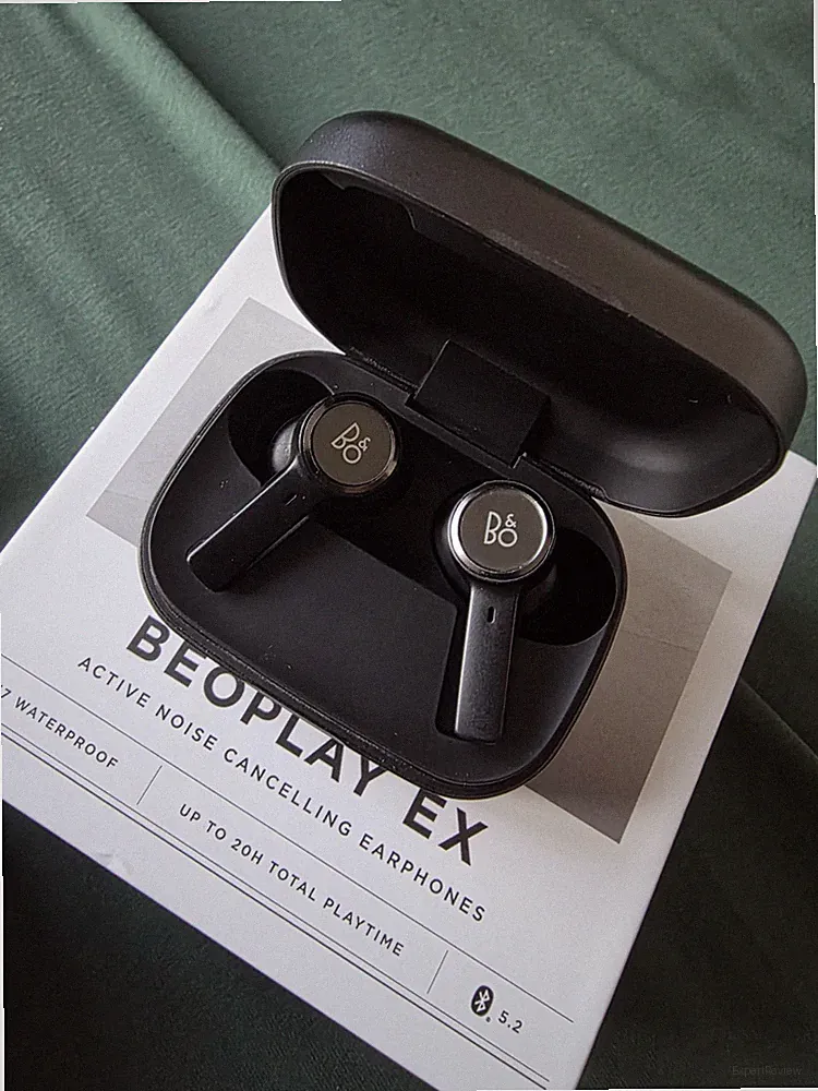 Bang & Olufsen Beoplay EX Bluetooth In-Ear Schwarz mit Ladecase & Originalbox
