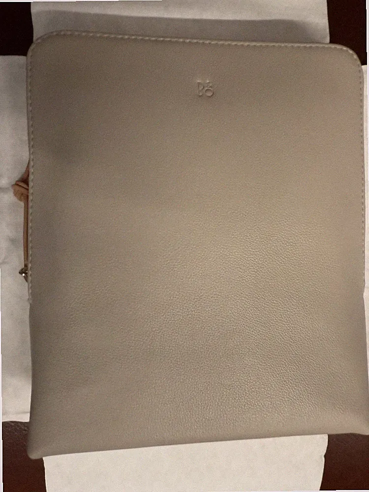 Bang & Olufsen BeoPlay H100 Leder Hülle Kopfhörertasche Hourglass Sand