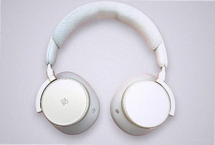 Bang & Olufsen Beoplay H100 Wireless Kopfhörer Sanduhr Sand