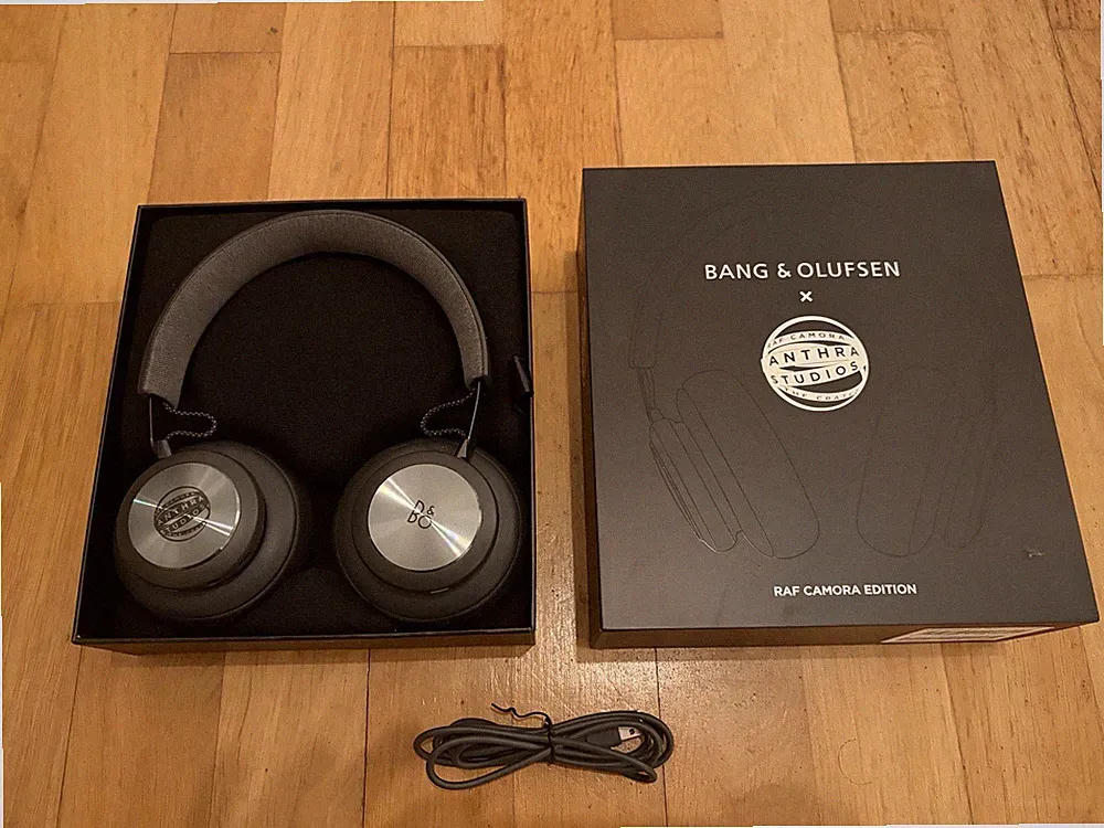 Bang & Olufsen Beoplay H4 X Anthra RAF Camora Kopfhörer