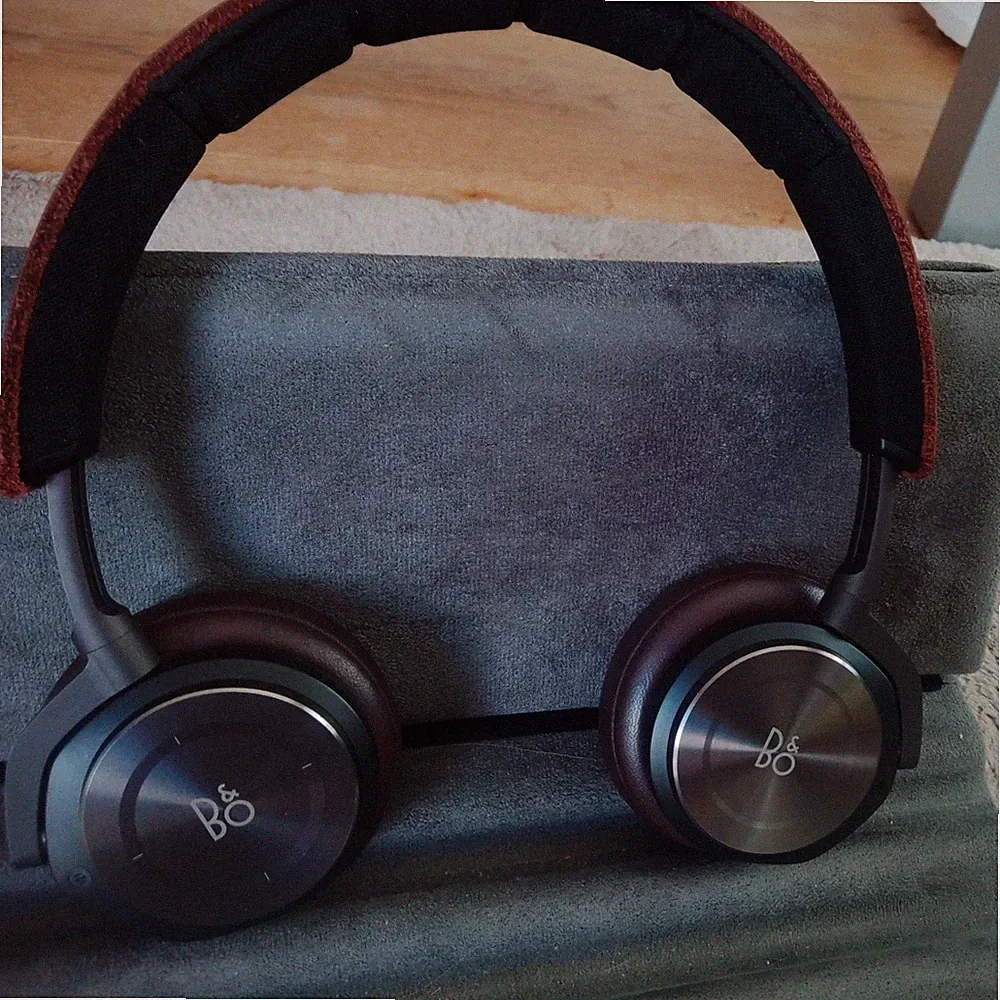 Bang & Olufsen BeoPlay H8 Bluetooth On-Ear-Kopfhörer - Hazel Topzustand OVP