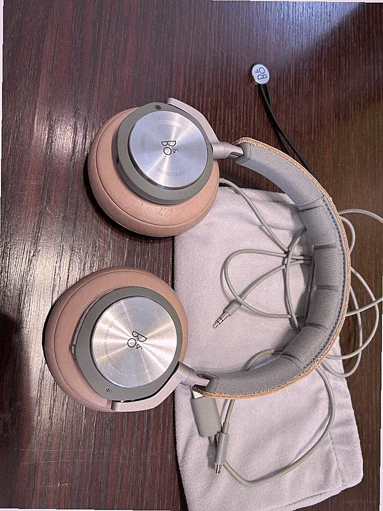 Bang & Olufsen Beoplay H9 Over-Ear Kopfhörer ANC Schwarz