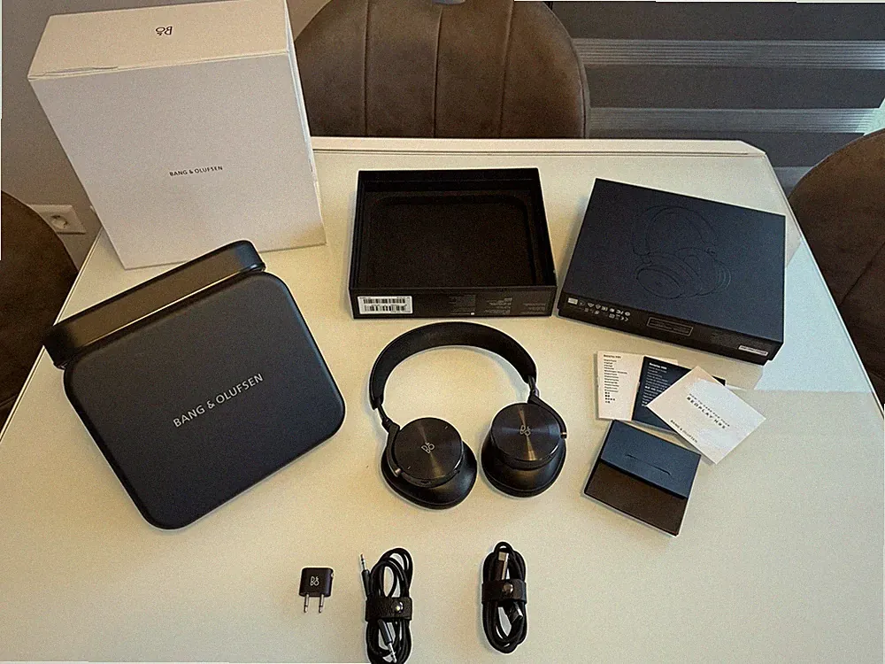 Bang & Olufsen Beoplay H95 - Black, Bluetooth Over-Ear Kopfhörer Schwarz NEU!