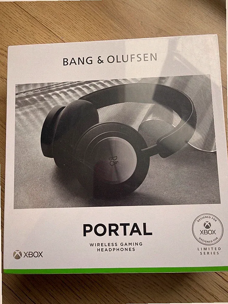Bang & Olufsen Beoplay Portal PC/PS Wireless Bluetooth Gaming Over-Ear Kopfhörer