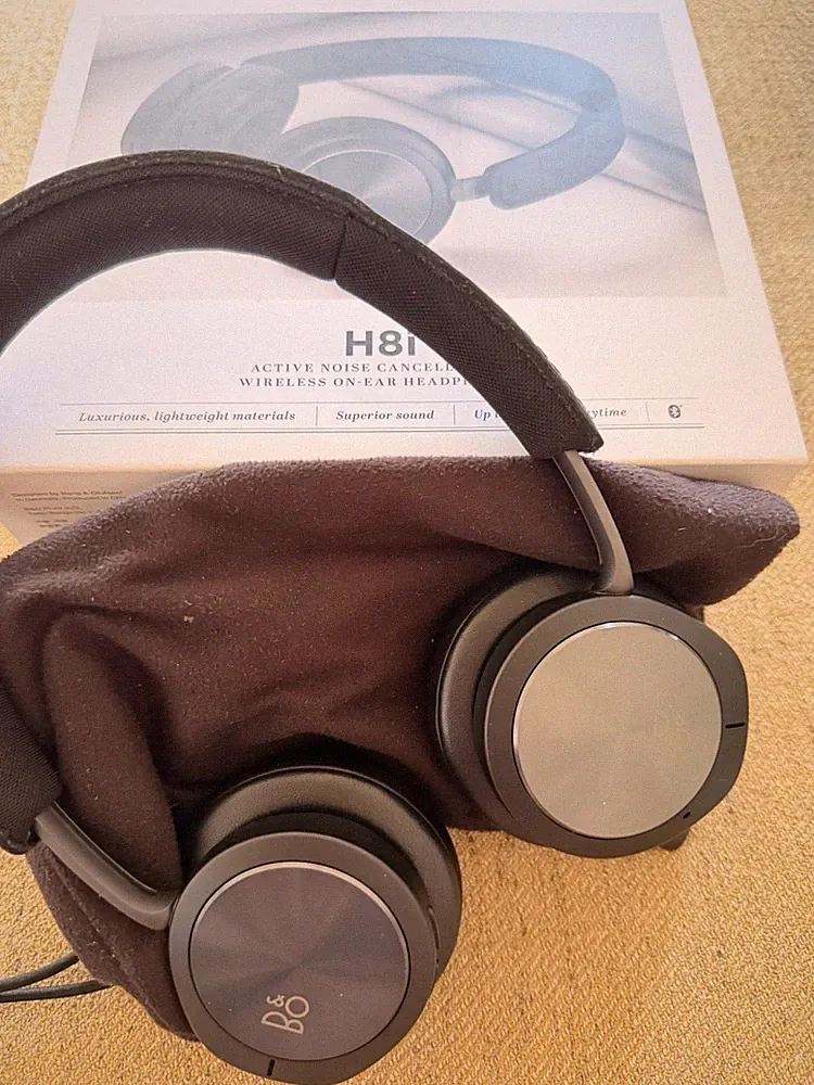 Bang & Olufsen H8i ohraufliegende Kopfhörer Bluetooth ANC Schwarz Kopfbügel